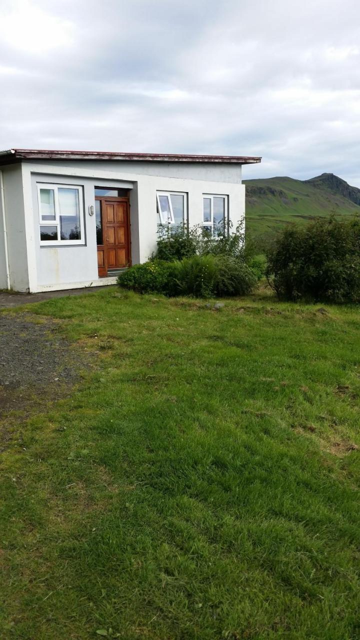 Giljur Guesthouse Vik i Myrdal Bagian luar foto